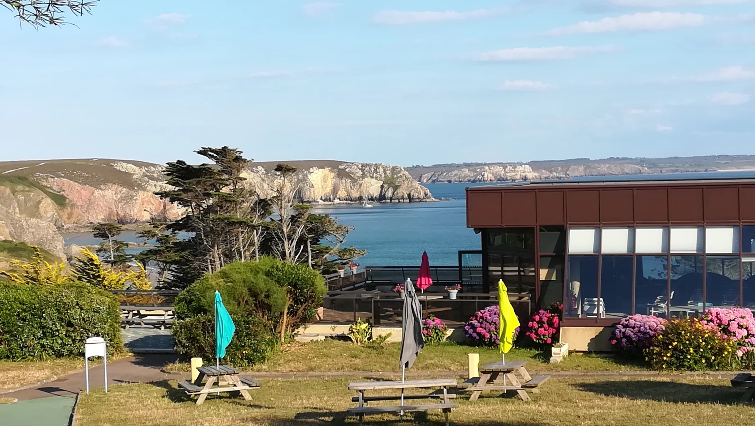Le village sur la falaise